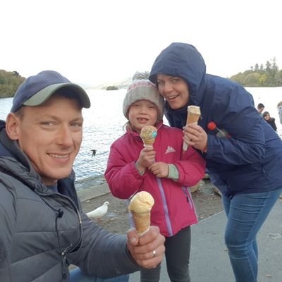 EPansegrouw's profile picture. Low's  creek where the soil is that red,it stains  your feet.