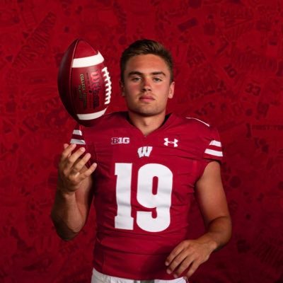 Former Wisconsin Badger Football Kicker 🏈 Make A Difference!