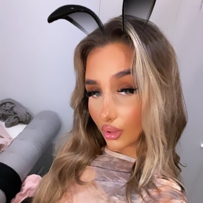 Heathersarah7's profile picture. Need a sugar bby and loyal and trustworthy bby