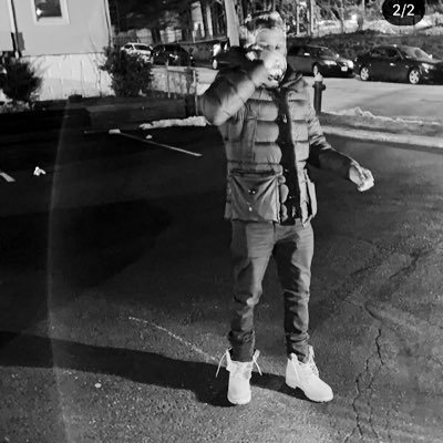 just a 🥷🏽 wit a big 🍆 🤷🏽♂️ (only page) NSFW! -strictly p*ssy
