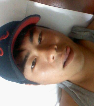안녕하세요^^나이는 24살입고 직업은 자동차정비기사입니당ㅋㅋ운동을좋아하고 요즘은 야구하면서 야구에빠져살고있습니다!!선팔하시고말씀하시면맞팔백프로갑니다^-^♥
