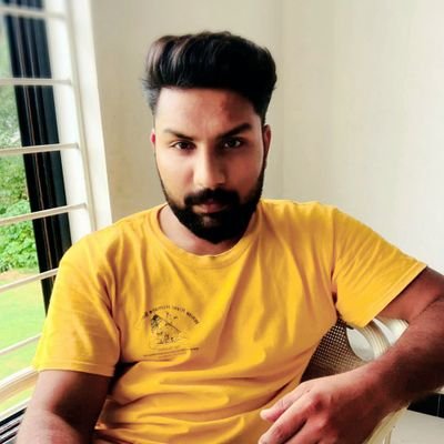 AmirGill640's profile picture. I'm alive 😁😁