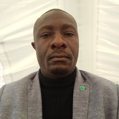 Juriste spécialiste en Droit foncier,  acteur politique et Auditeur du Gouvernement Provincial du Nord Kivu,  OBLC