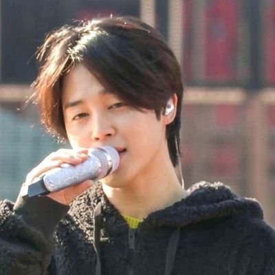 chlduswns12's profile picture. 06l
𝓶𝓸𝓪𝓻𝓶𝔂💜💙
𝔂𝓸𝓸𝓷𝓶𝓲𝓷, 𝓽𝓻𝓲𝓹𝓵𝓮𝓬𝓱𝓸𝓲