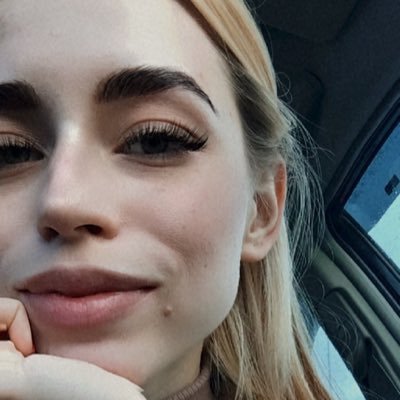 Anna21339828's profile picture. Artist NFT ♥️🎨