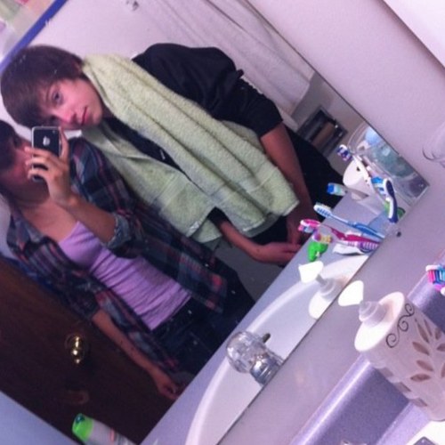 __BoysWho's profile picture. Im never good at writing these things :/