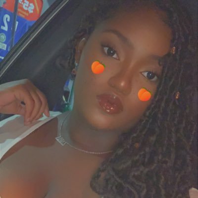 Sphs class 2019 Clemson 23’ 🇬🇾 Future Entrepreneur and Fashion Designer