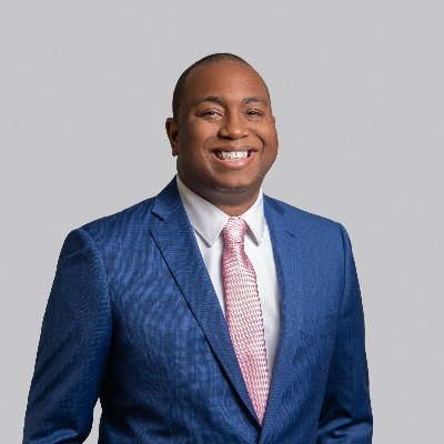 SeanWolridge's profile picture. Former @CISAgov staffer. Views are my own ... unless they're unpopular. In that case, I've been hacked. *shrug emoji*