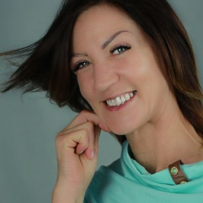 Jdcoachlife's profile picture. Jadwiga Soboczyńska 
Certified Practitioner Life and Business Coaching
Życie i Ludzie❤Moja Największa Pasja❤