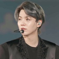 leanabundajk (@kimseokira) 's Twitter Profile Photo