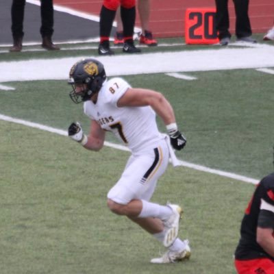 hwiltfong11's profile picture. FHSU Football🐯| Positive Infinity | ⁶𓅓