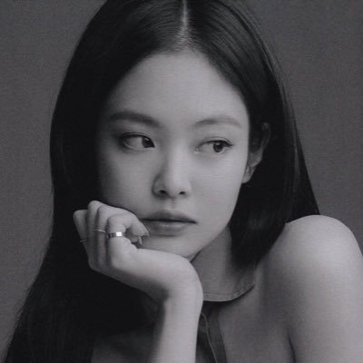 〔 ℛᴏʟᴇᴘʟᴀʏᴇʀ︙✞ 〕 — Blackpink savage queen, Jennie Kim.