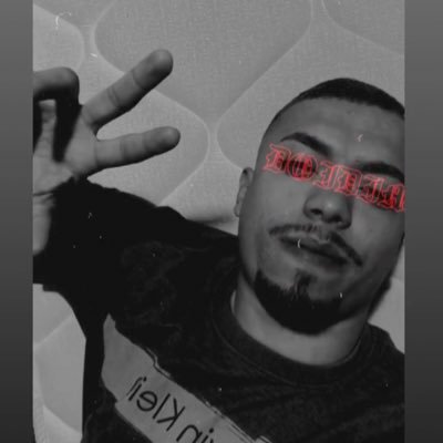 Calixt03's profile picture. Sinto-me preso, em toda essa felicidade.