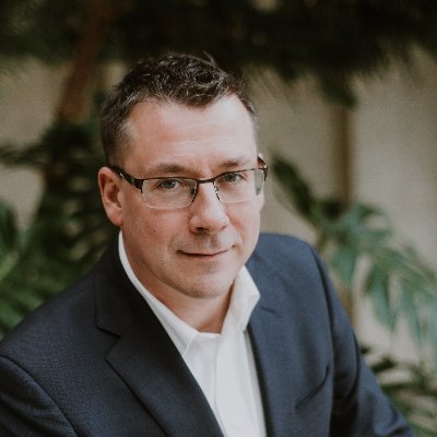 I am a Real Estate Agent working in Regina and surrounding Area.