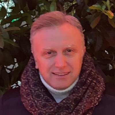stefandeiacobis's profile picture. 