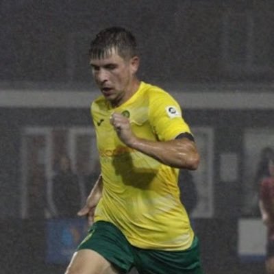 darrenthomas87's profile picture. Caernarfon Town FC - Cymru