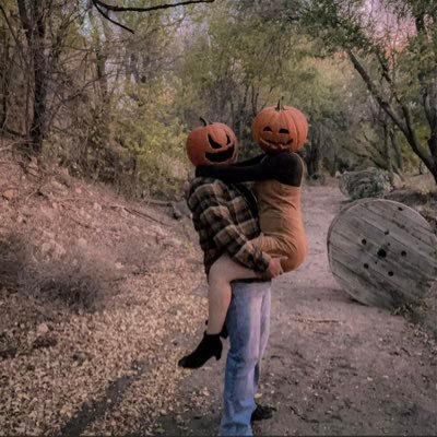 Huizar1103's profile picture. 11/28/16❤️ 11/26/26💍