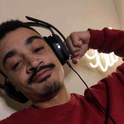 PookInnTheCut's profile picture. 