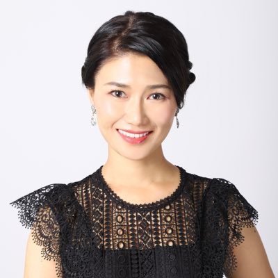 毎日喋るアナウンサー🎙司会とナレーター・CM・モデル・派遣可能.美容サロンhttps://t.co/X9WnNwEzcM 🌏世界をまるっと声で繋ぎたい🎤 司会やナレーションの御依頼は弊社DMへお気軽に✨