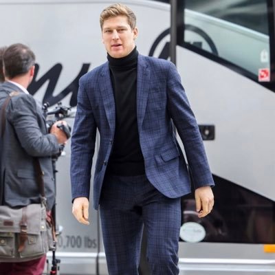 senoj1594's profile picture. who do u think u are i am