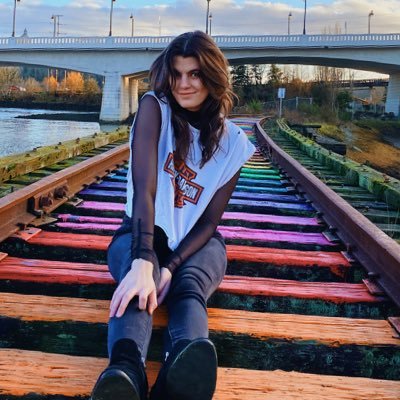 shannonrvetter's profile picture. damaged, a little dirty, a lot useful