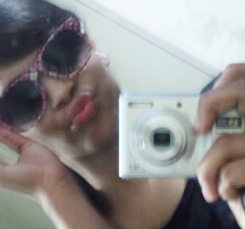 Incondicionalmente, inexplicavelmente eu vou te amar por tudo , por toda minha vida eu vou te amar ....... ! siga @ray_Diresiansdy rebeldes!
