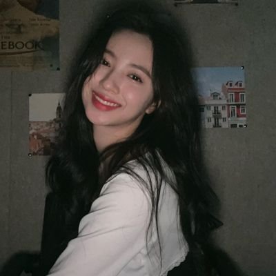 Let's Play Cherry Bullet! 안녕하세요 체리블렛의 예쁜 멤버 에너지원, 허지원 입니당~!
