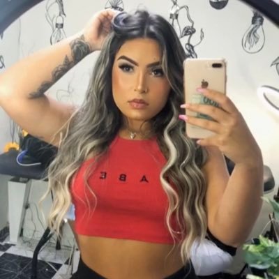 Leonina🦁// Flamenguista ❤🖤 // 23y//