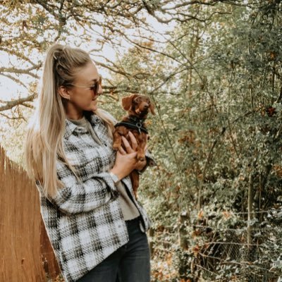 LeahRoseTickle's profile picture. “Tell me, what is it you plan to do with your one wild and precious life?” - Mary Oliver ⚓