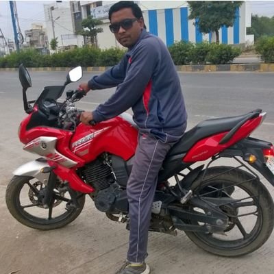 engginer, Govt job,racler, athelete, bike and car lover, video grapher , fashion,indian army lover,143mom , dad all my friends follower indore the cleanest.