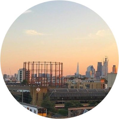 Rooftop bar-restaurant serving locally sourced drinks & Neapolitan pizza - Iconic views with the city’s skyline as our backdrop

Hackney, East London