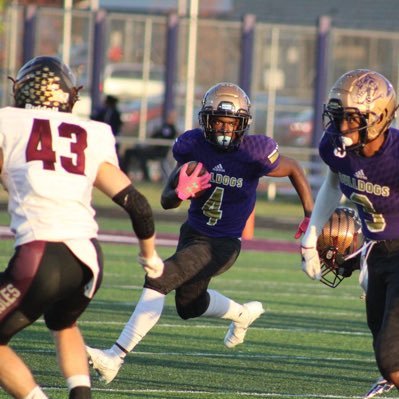 hitstick_qdot's profile picture. |NHHS| C/O‘22|5’10 165 | DB/RB🏈|quantriunderwood2@gmail.com