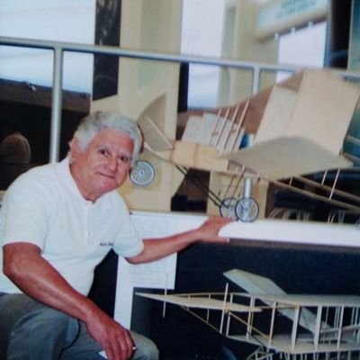 todos antepasados, abuelos, padres, etcétera, son jaliscienses, mi abuelo se fue de GDL en 1923 y se quedó en Tampico, nací aquí y vivo en Zapopan desde 1983.