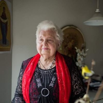 CharlaineClaos's profile picture. Ama il tuo prossimo come te stesso