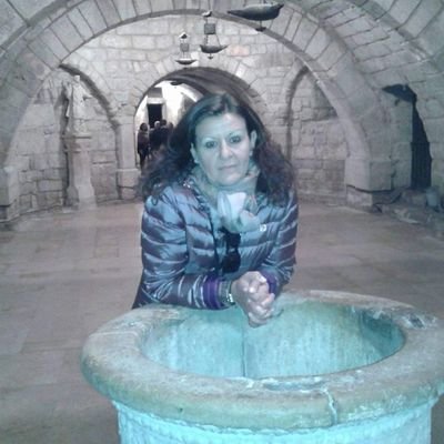 RconversaRaquel's profile picture. 