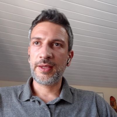 Kaduist1's profile picture. Você sabe se está dando certo quando ainda tem chances de tentar.” – Eu mesmo.