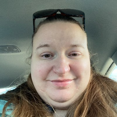 SamanthaP1369's profile picture. 