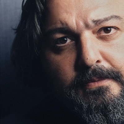 Hakan Günday X Hesabı Profil Fotoğrafı Hakan Günday X Hesabı Profil Fotoğrafı