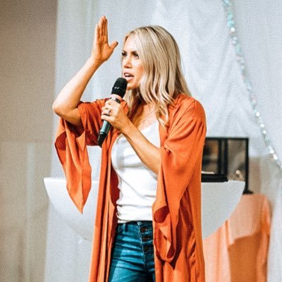 JESUS | Wife | Mamma Bear | Empowering Women To Pursue God’s Best For Their Lives ✨