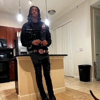 BOMBAYALMIGHTY's profile picture. #DBG #GodGotMe https://t.co/0GHzRZurz0