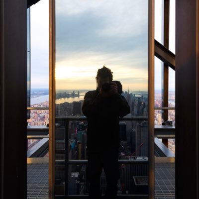 zvch___'s profile picture. Urban exploring and documentary street photography