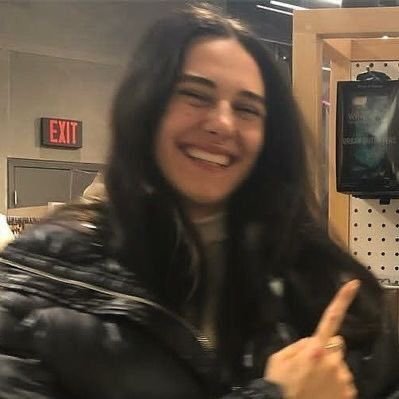 BH01VGA's profile picture. ⠀⠀⠀⠀❜⠀⠀🥂⠀⠀──┄⠀⠀looκıng ın тhe mırror lıκe⠀⠀:⠀⠀𝑫𝑨𝑴𝑵, 𝖨 𝖣𝖮𝖭'𝖳 𝖡𝖱𝖠𝖦 𝖤𝖭𝖮𝖴𝖦𝖧