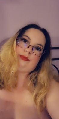 Genuine BBW, BDSM slave/switch, masochist and ex porn star! Very few limits!
cashapp: £switchcrystal 😘