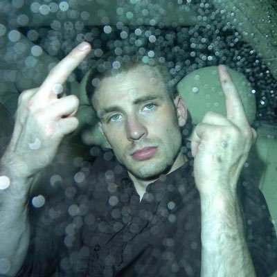 raviolinayeon's profile picture. Sarah Paulson fan club🏃‍♂https://t.co/rj8HREnFLI 🏳️‍🌈