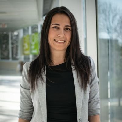 Geosci Communication PhD @SFUEarthScience | ScienceInAction Instructor @SFU_Science | 🗻😺🏃♀️🏕️🪨