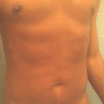 very freaky and kinky guy on here to have fun and meet other freaks, and has a wife .