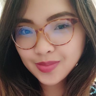 RosheKhay's profile picture. 