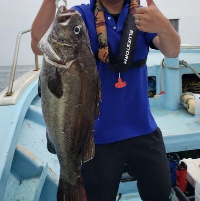 オフショアメインで釣りしてます。
某居酒屋さんの釣り部No.3
船で大きな声。又は大きな笑い声は私です。。。気軽にフォローして頂ければと思います😁 バイク ジェイド ドラッグスター カブ×3 乗ってます😁