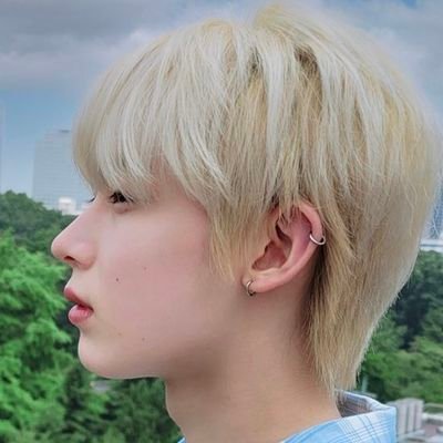 sweet__sunoo's profile picture. 💫 Yeah, Life Goes On 💫  • Cristã anti bozo • 20yo • armygene • não siga se for solo stan dos banghypen