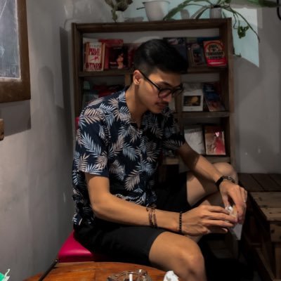 jauhtinggii's profile picture. iya gitu pokoknya.